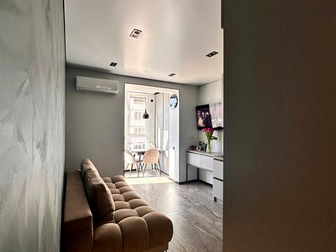 квартира за адресою Сімейна вул., 3