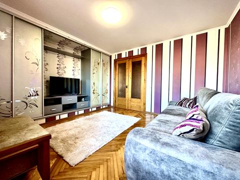 квартира за адресою Олександра Коваленка вул. (Нахімова), 15