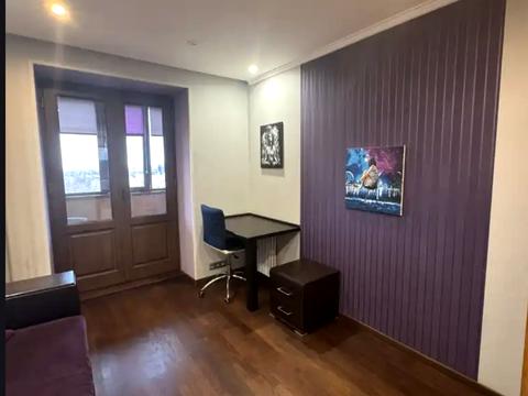 квартира за адресою Незалежності вул. (Титова), 12-А