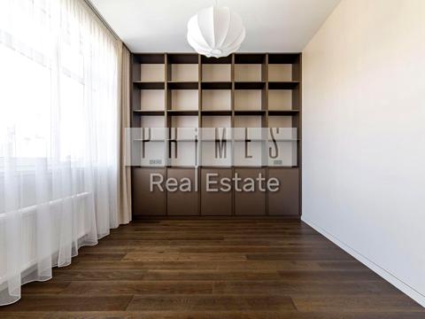 квартира за адресою Андрія Верхогляда вул. (Михайла Драгомирова), 15-А