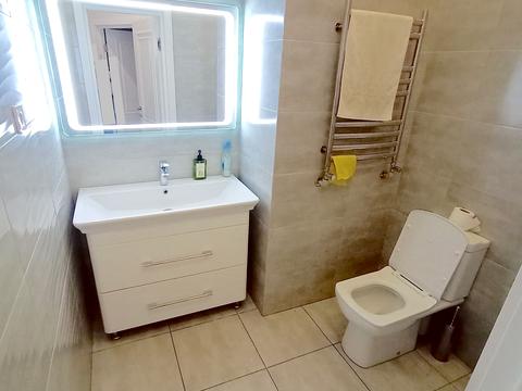 комерційна за адресою Велика Арнаутська вул., 123