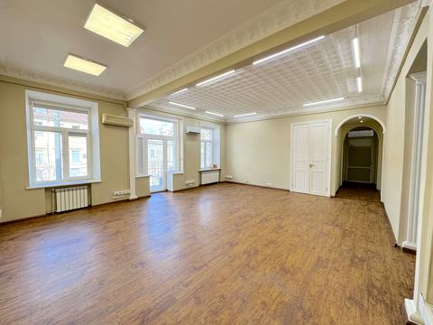 комерційна за адресою Велика Арнаутська вул., 123