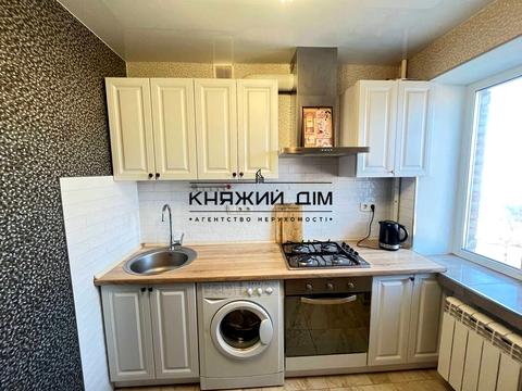 квартира за адресою Парково-Сирецька вул. (Тимофія Шамрила), 3