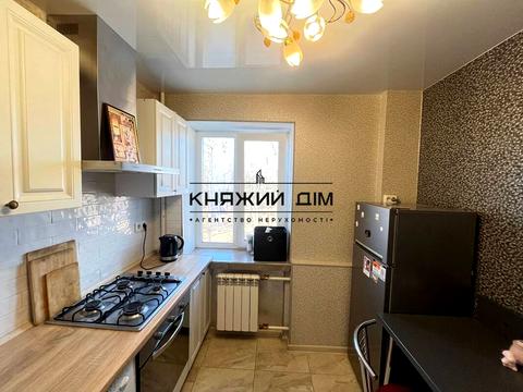 квартира за адресою Парково-Сирецька вул. (Тимофія Шамрила), 3