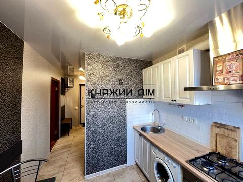 квартира за адресою Парково-Сирецька вул. (Тимофія Шамрила), 3