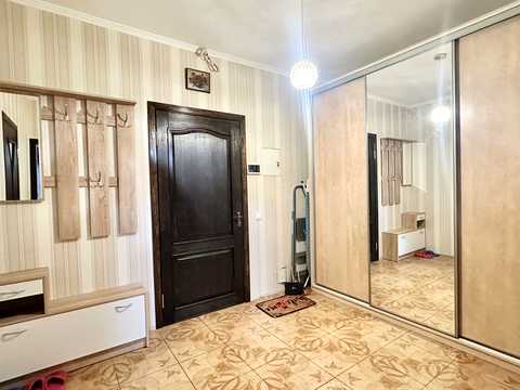квартира за адресою Драгоманова вул., 2