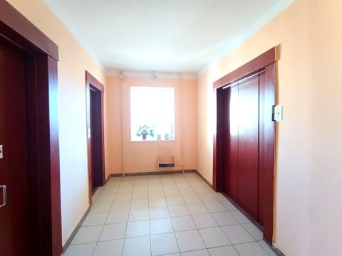 квартира за адресою Лариси Руденко вул., 3-А