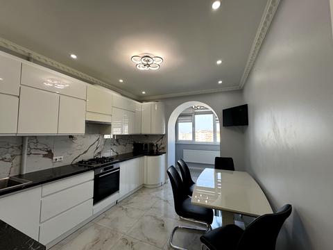 квартира за адресою Василя Стуса вул., 30-Д