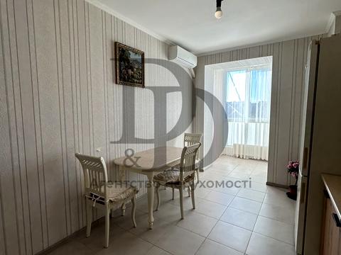 квартира за адресою Соборна вул., 126/16