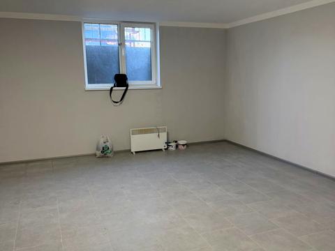 комерційна за адресою Покровська вул., 26