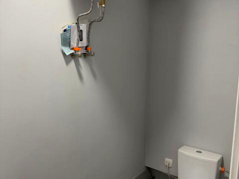 комерційна за адресою Покровська вул., 26