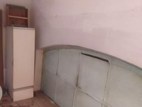 комерційна за адресою Базарна вул., 11