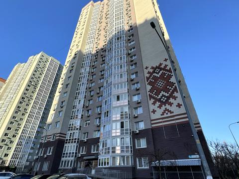 квартира за адресою Софії Русової вул., 5-Б