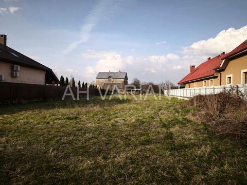 участок по адресу 8 березня