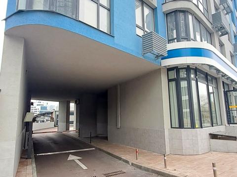 квартира за адресою Дніпровська набережна вул., 17-К