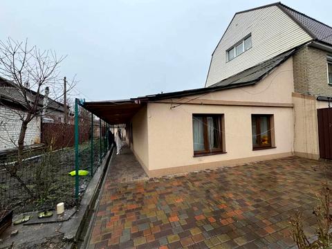 дом по адресу Алли Горської ул. (Нарымская)