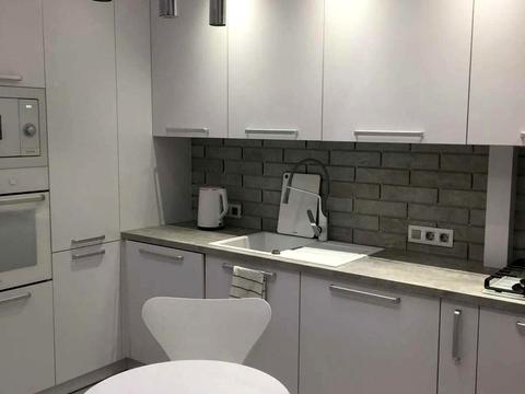 квартира за адресою Героїв УПА вул., 73-В