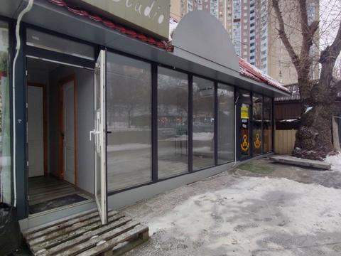 коммерческая по адресу Натальи Ужвий ул., 1