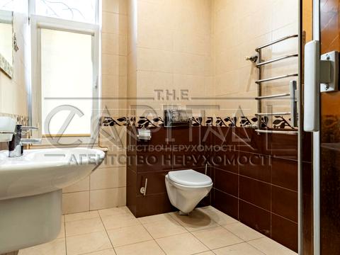 будинок за адресою Огіркова вул.