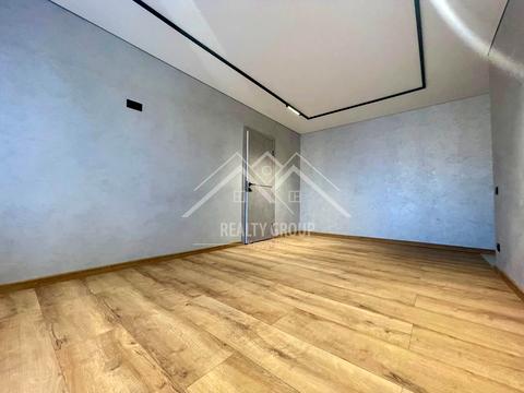 квартира за адресою Українська вул., 98