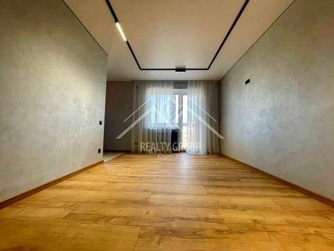 квартира за адресою Українська вул., 98