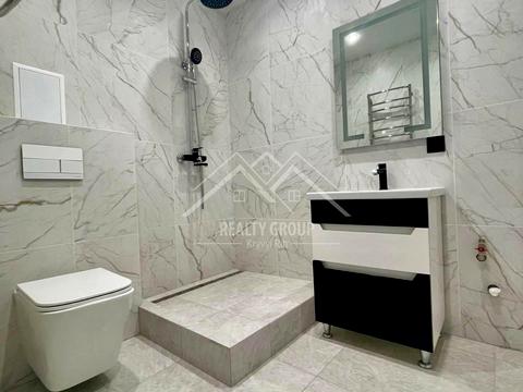 квартира за адресою Українська вул., 98