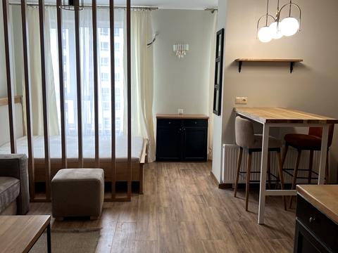 квартира за адресою Василя Симоненка вул., 32