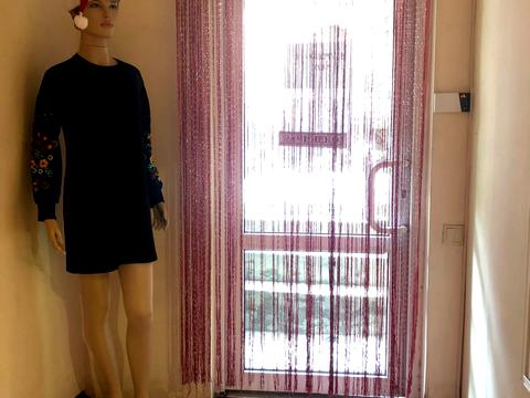 комерційна за адресою Хорватська вул., 10