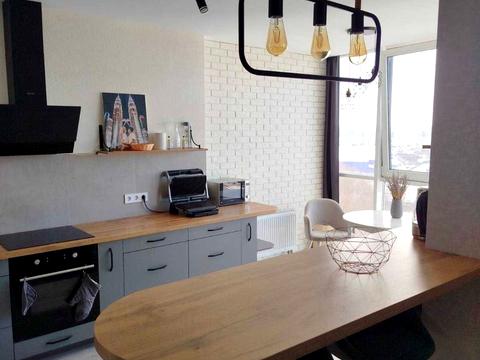 квартира по адресу Свободи ул., 20/5