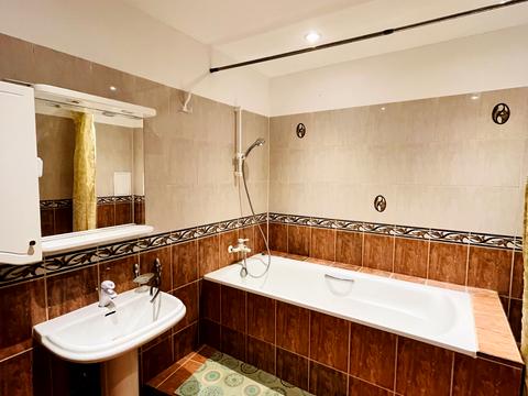 квартира по адресу Клиническая ул., 23/25