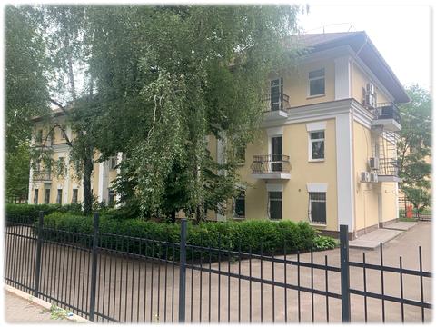 комерційна за адресою Стрийська вул., 4