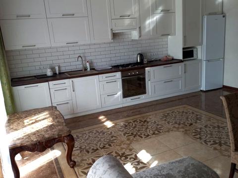 будинок за адресою с. Зимна Вода, Лугова вул., 32