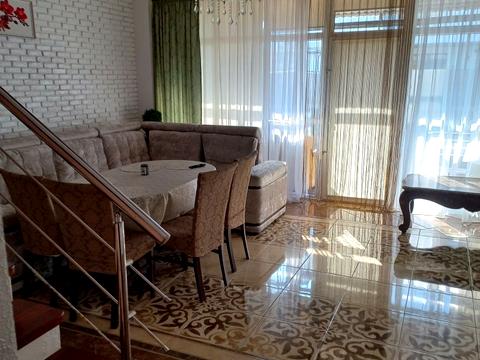 будинок за адресою с. Зимна Вода, Лугова вул., 32