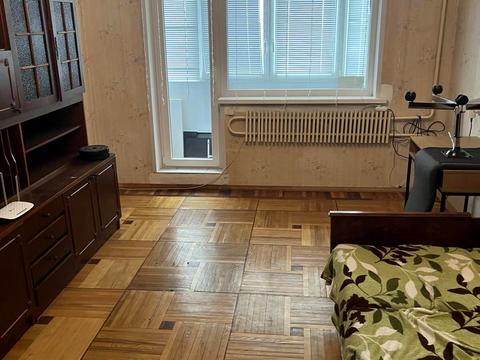 квартира за адресою Велозаводська вул., 32