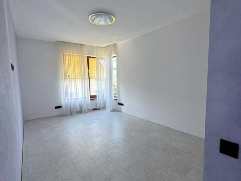 будинок за адресою с. Требухів, Броварська вул.