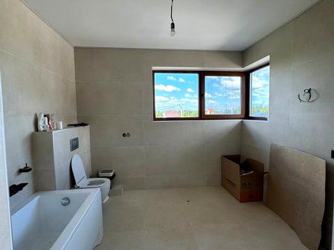 будинок за адресою с. Требухів, Броварська вул.