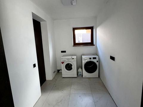 будинок за адресою с. Требухів, Броварська вул.