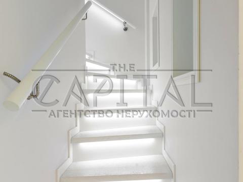 квартира за адресою Регенераторна вул., 4к2