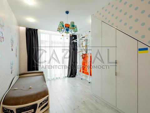 квартира за адресою Регенераторна вул., 4к2