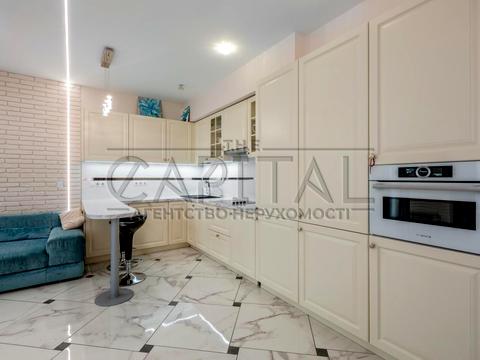 квартира за адресою Регенераторна вул., 4к2