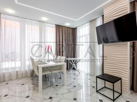 квартира за адресою Регенераторна вул., 4к2