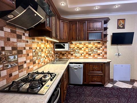 квартира за адресою Івана Миколайчука вул., 30