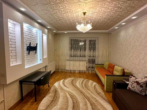 квартира за адресою Івана Миколайчука вул., 30