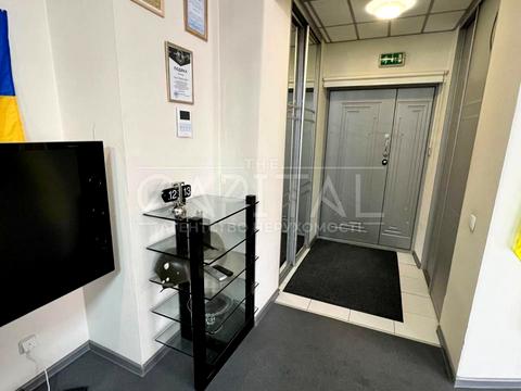 коммерческая по адресу Спортивная пл., 1