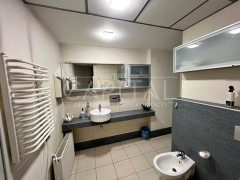 коммерческая по адресу Спортивная пл., 1