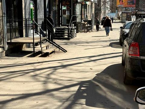 комерційна за адресою Гарматна вул., 49