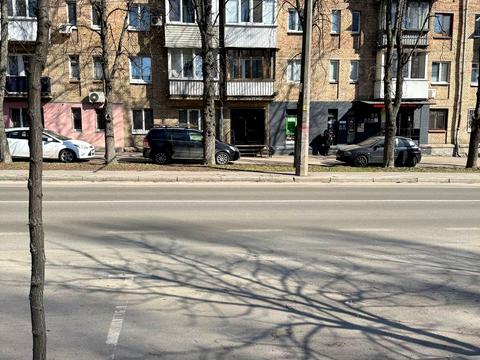 комерційна за адресою Гарматна вул., 49