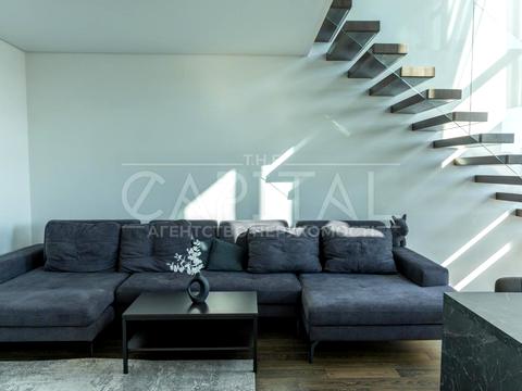 квартира за адресою Зарічна вул., 4