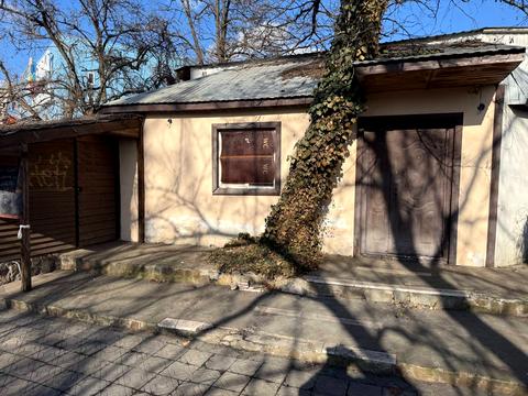 ділянка за адресою Гната Хоткевича вул. (Червоногвардійська), 1