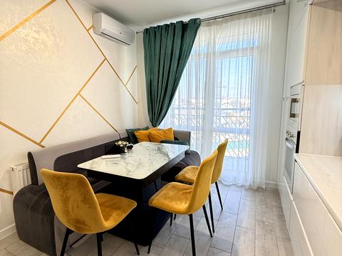 квартира за адресою Олександра Довженка вул., 33